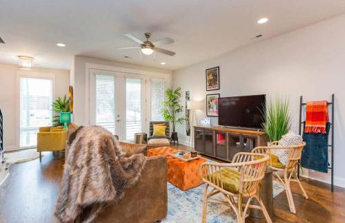 2 5 miles to DWNTN 3 King Beds - Garage Parking - Foto 3