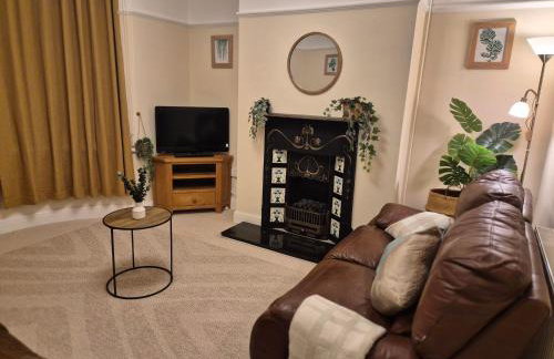 Spacious house with parking in excellent location - Foto 3