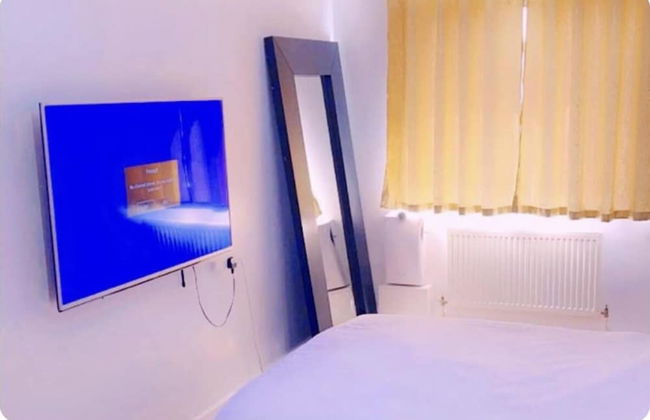 4 Guests - Petok - Parking - 35min Central London - Foto 4