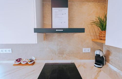 Apartamento prémium con 5 Piscinas Barbacoa Tenis Frontenis - Foto 22