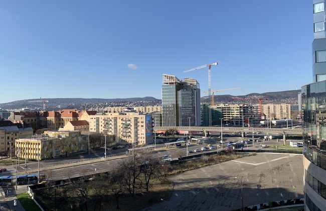 Arpad Bridge Apartments - Photo 67