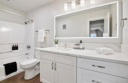 Modern 1BD in La Jolla Mountain City Views Free Parking - Foto 18