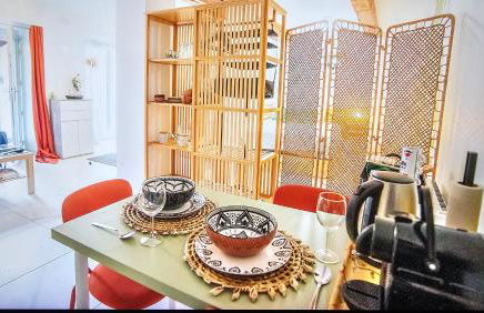 Proche Hôpital LyonSud Metro B Calme et WiFi - Foto 7