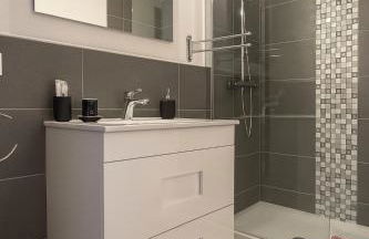 Appartement confortable avec balcon - Proche Gare Riquier SNCF - Foto 11