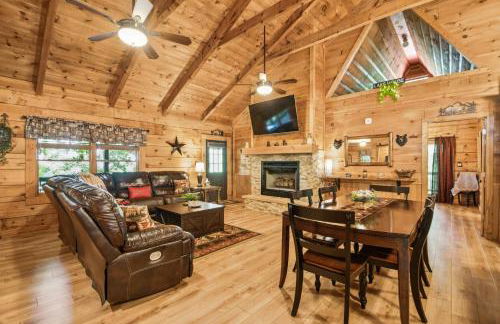 Great Smoky Mountain, Hot Tub, Mins to Dollywood - Foto 2