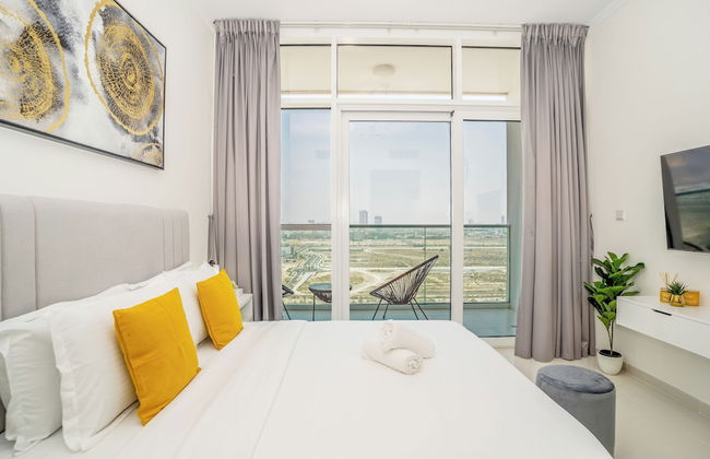 Tanin - Stylish Apartment With Balcony And Cityscape Views - Photo 3