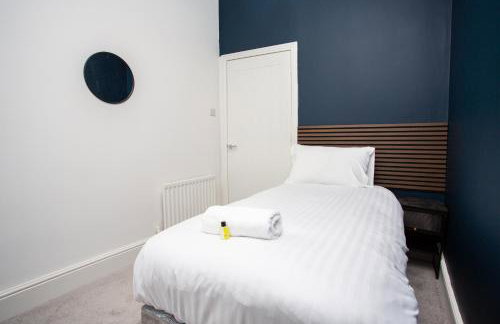 Vacant Nests The Tynemouth 3BR WiFi - Foto 24