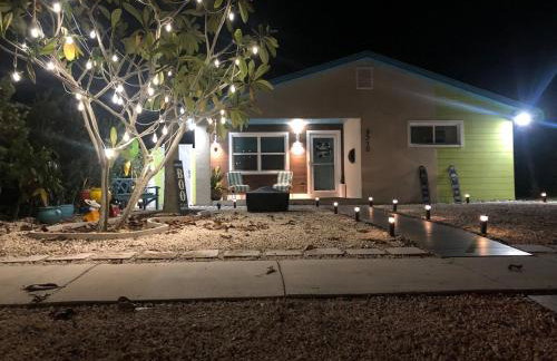 St Pete Modern Retro Oasis - Foto 28