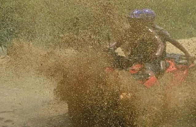 Tour de quadriciclo pelos campos de cana-de-açúcar - Foto 8