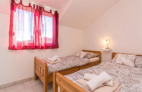 3 Bedroom Amazing Apartment In Banjevci - Foto 23