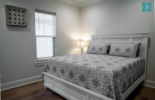 R3 at Inlet Beach with Pool Access and EV Connector - Walk to Beach - Photo 28