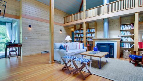 Serene Washington Island Getaway with Private Beach! - Foto 4