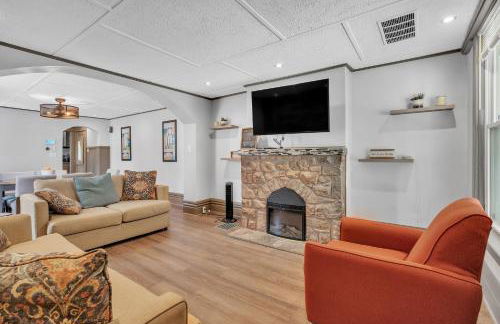 Cozy Renovated 19th Century Home, 5 Min to OSU! 3 Bedroom Home by Paula - Foto 4