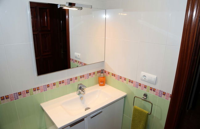 Villa Ana Apartments - Photo 23