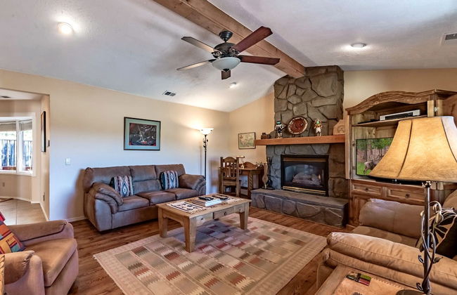 DB Mountain by Ruidoso Vacation Rentals - Foto 18