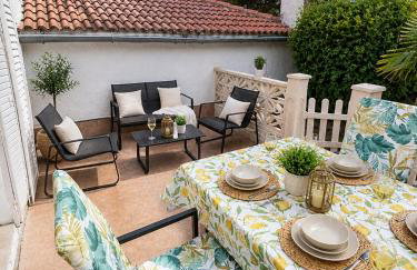 La Casita de Noe con vista al Pantano de San Juan - Foto 1