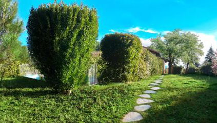 Grande Maison Familiale Premium Super Calme - Piscine - Jacuzzi - Salle de Jeux - Idéalement Située - Gd Jardin Sans aucun vis à vis - Foto 4, Garden, Garden view