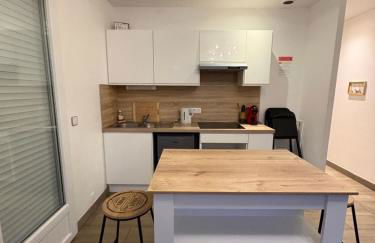 À quelques pas de la gare - RER A - Foto 8