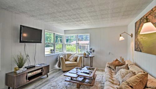 Stylish Dog-Friendly Bungalow Steps to Elk Lake - Foto 3