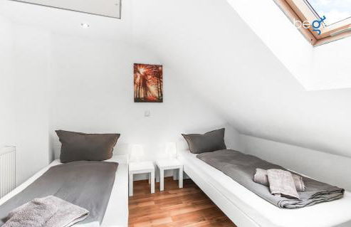 BEGE APARTMENTS SmartDesk - Foto 1