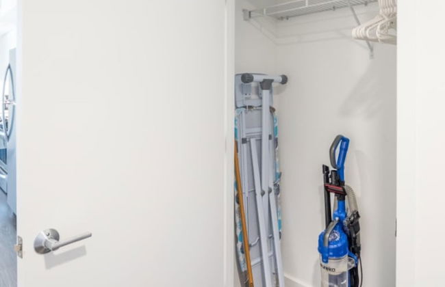 Global Luxury Suites at Reston Town Center - Photo 39