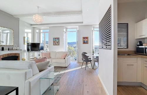 Cannes Old Port, SEAFRONT & SEAVIEWS new reversible air conditioning - Photo 3