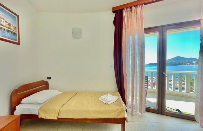 Seaview Apartments Rafailovici - Foto 17