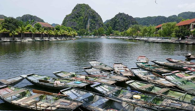 Tour VIP privado de Ninh Binh - Foto 3, Bote de remos Tam Coc