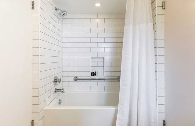 The Purcell House by Avantstay Surrounded in Lush Greenery w/ Large Yard & Ocean Views - Foto 11