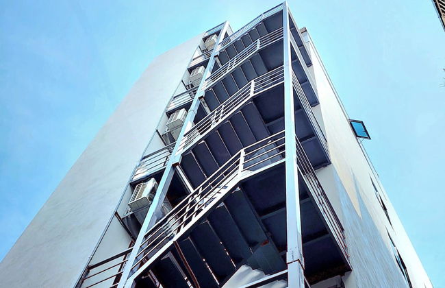 LuxHomes Apartment - Photo 14