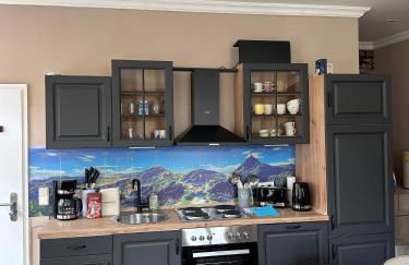 Altstadt Apartment Zittau - stilvolle familienfreundliche Ferienwohnung 78qm am Zittauer Museum und Zittauer Gebirge im Herzen der Oberlausitz mit eigenem Parkplatz ideal zum Wandern im Dreiländereck - Foto 14