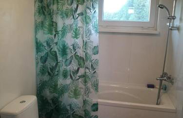 Domek na łące - Foto 6