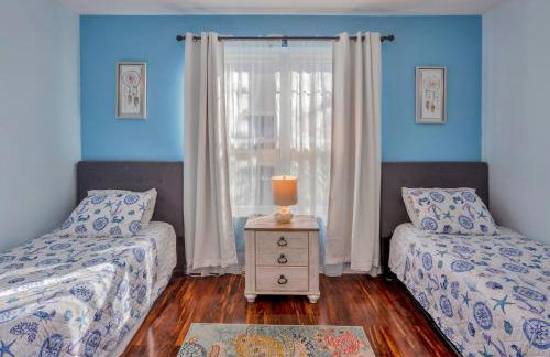 NEW 2bed2bath condo - CLEARWATER BEACH - FREE Wi-Fi and Parking - Foto 8