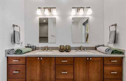 White Peak Lodge Ping Pong Pool Table PACMAN - Foto 9