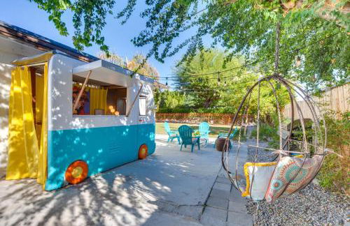 2 Mi to Dtwn Vintage-Inspired Gem in Palm Springs - Foto 32