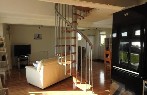 The Old Boathouse - Photo 8