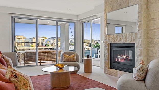 Waterfront Martha Cove Getaway 250m From Beach - Foto 3, Habitación