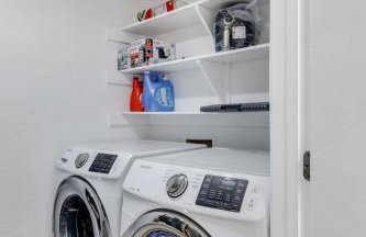 Arlington Entertainment District Home Purple Door - Foto 35