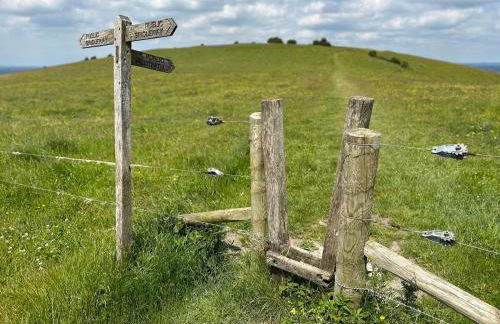 The Stables at The Forge - Cosy Cottage with Log Burner on S Downs Way, nr Brighton - Foto 35