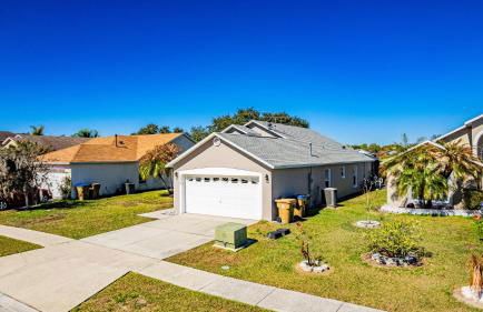 South Facing Private Pool with Lake View & Spa - Quiet Vacation Area - Family Friendly - Foto 37