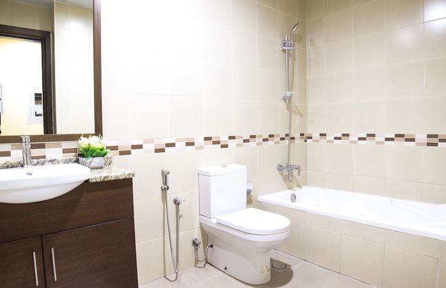 Studio Apartment in Hercules Tower - Photo 5