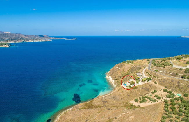Souda Bay View Large Private Pool Walk to Beach Sea Views A C Wifi - 2119 - Foto 42