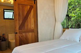 YESHUA - Cabana de Luxo com Hidro, Lago Natural e Adega - Foto 66