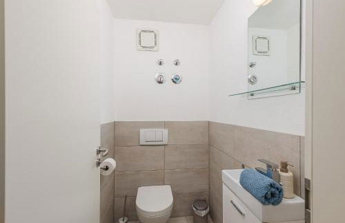 Rob's Flat - Moderne 3-Zimmer-Ferienwohnung mit Terrasse, 6 Schlafplätzen, 2 Min S-Bahn, Weil der Stadt bei Stuttgart - Foto 33