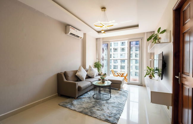 KVG Luxstay TanSonNhat Airport Skycenter - Photo 57