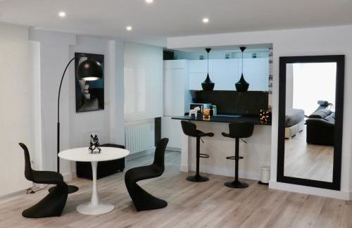 Black and White Suitte "Plaza" - Foto 12