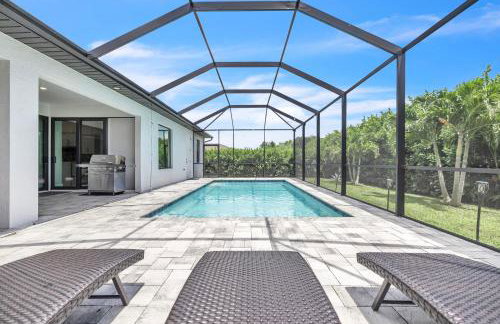 Cape Coral Oasis - Pool & Bintelli Golf Cart - Foto 5