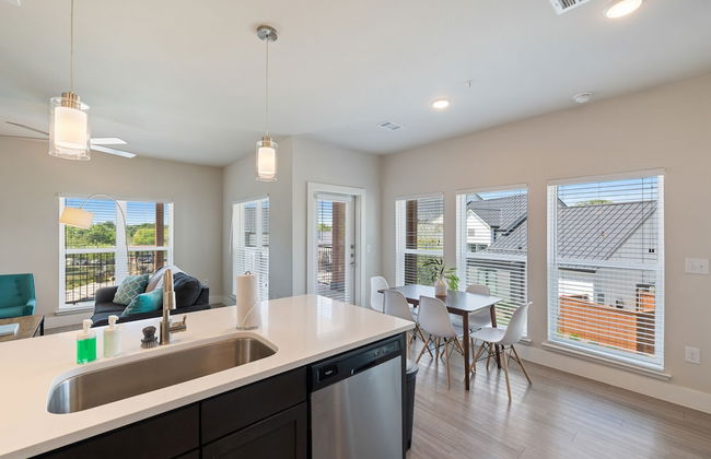 Kasa Southeast-Airport Austin - Foto 13