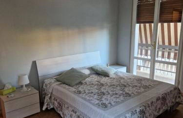 Marigold House - Photo 3