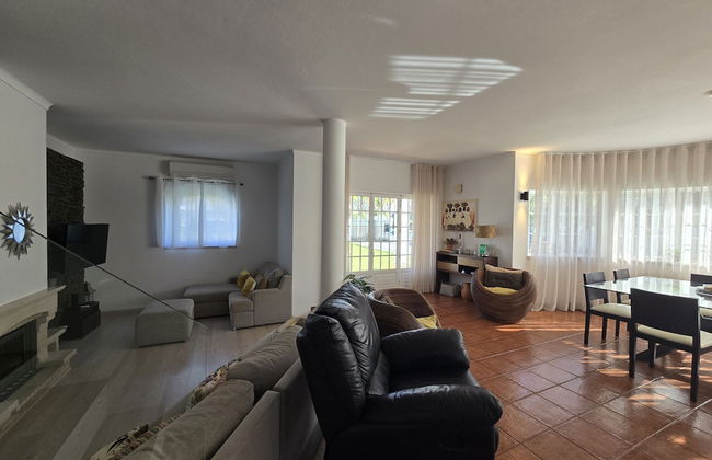 Sesimbra Stylish Villa by Homing - Foto 44